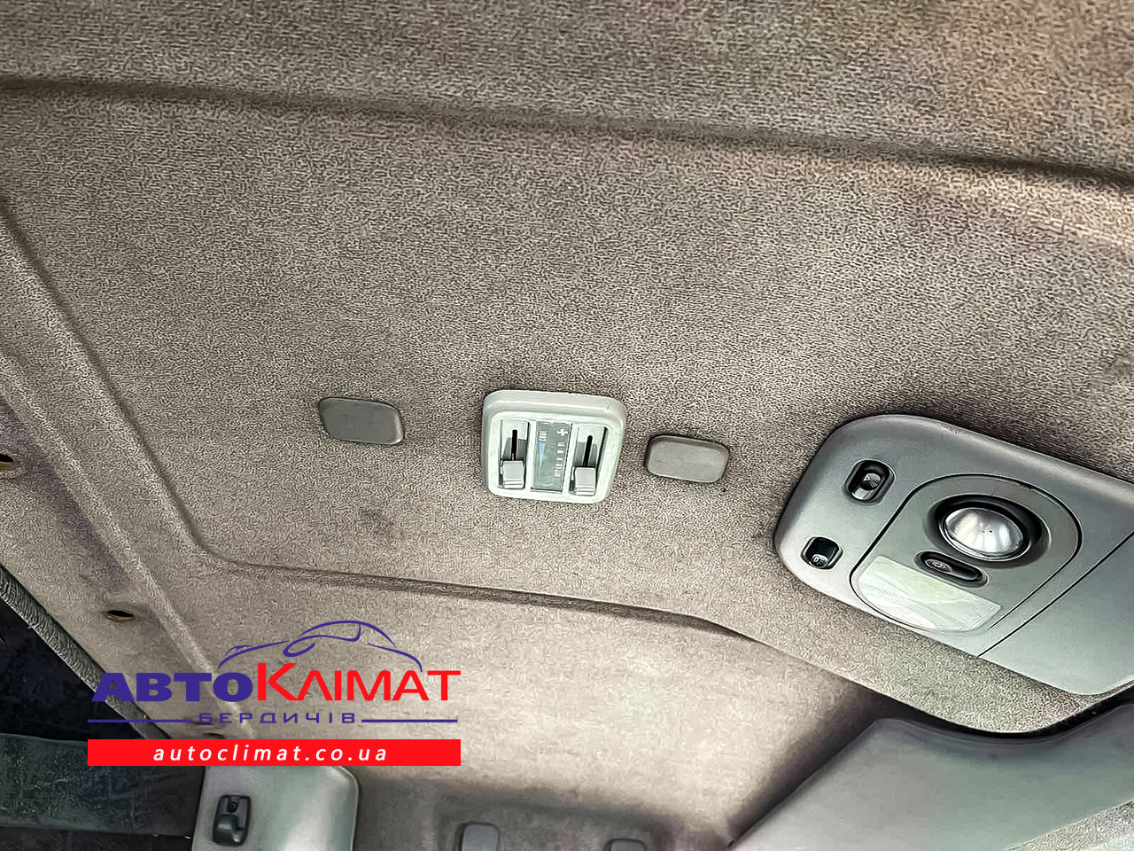 Монтаж крышного кондиционера Renault Master