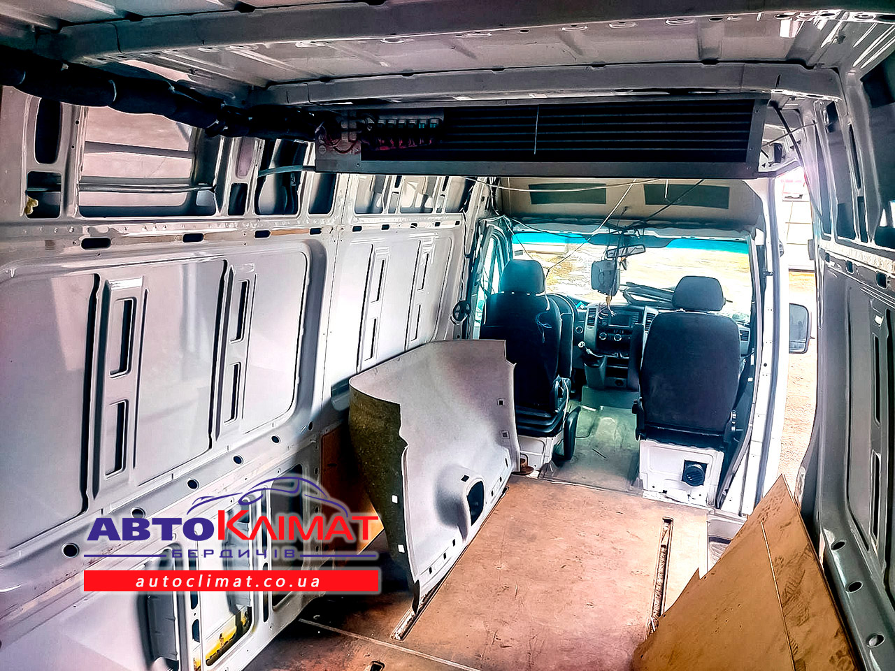 Монтаж накрышного кондиционера Albatros