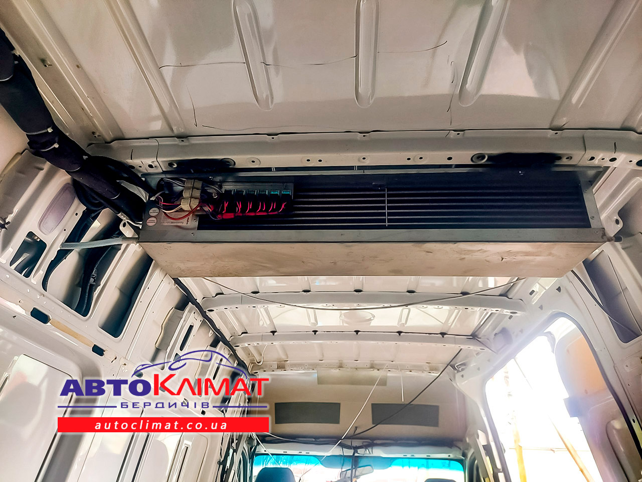 Монтаж накрышного кондиционера Albatros