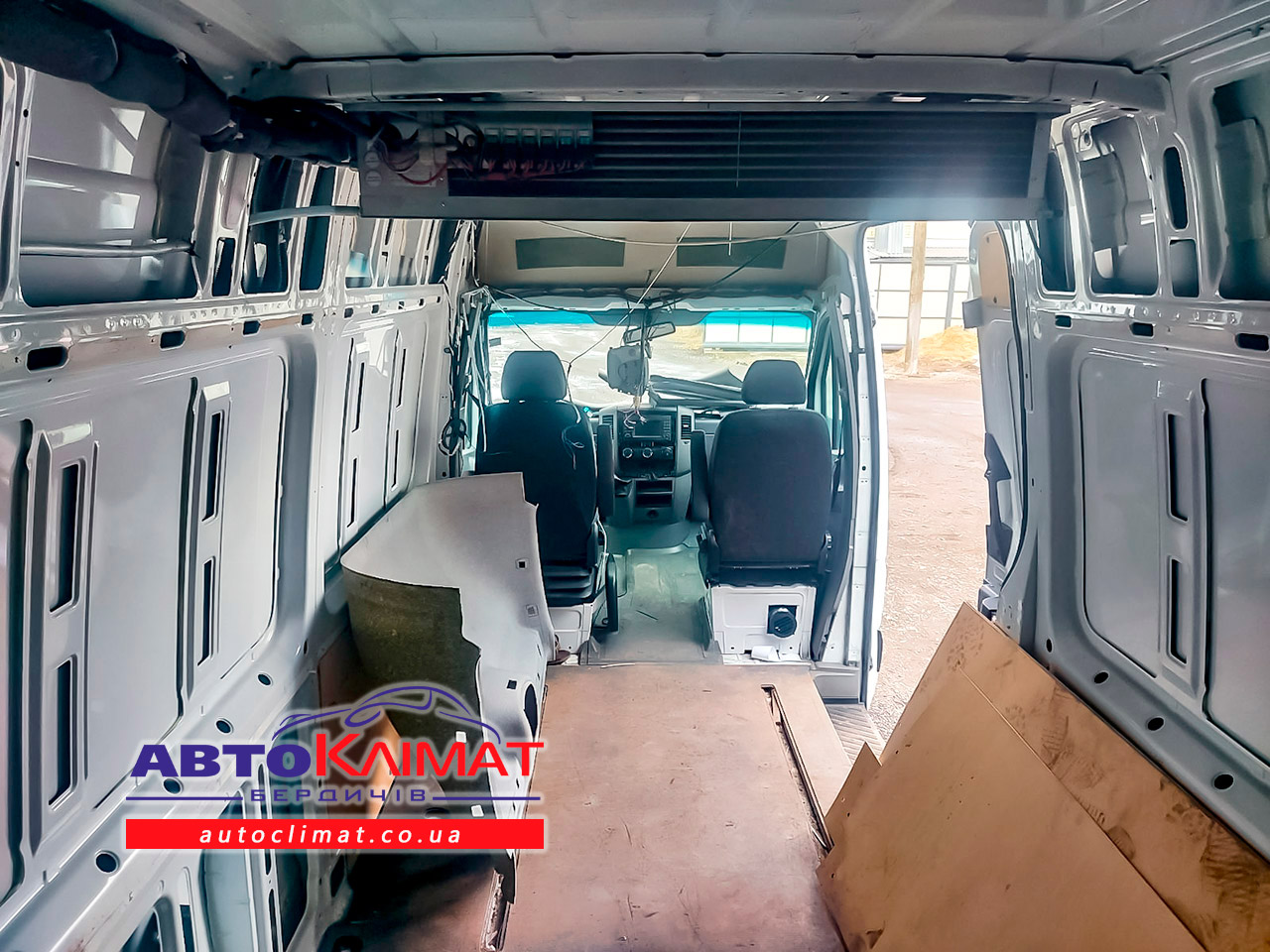 Монтаж накрышного кондиционера Albatros