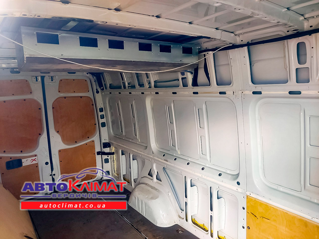 Монтаж накрышного кондиционера Albatros