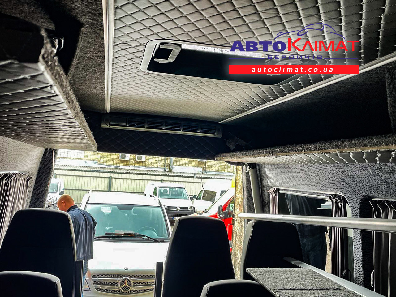 Пассажирский микроавтобус Volkswagen Crafter